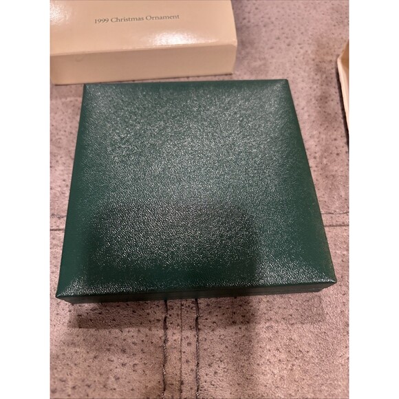 Longaberger Club Christmas China Ornaments THREE Set 1996, 1997, 1999  +Case - Picture 13 of 14